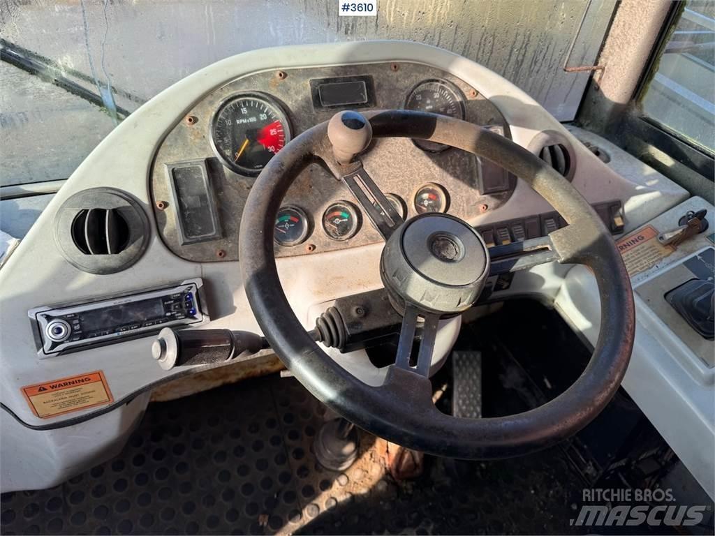 Terex TA25 Kolesni nakladalci
