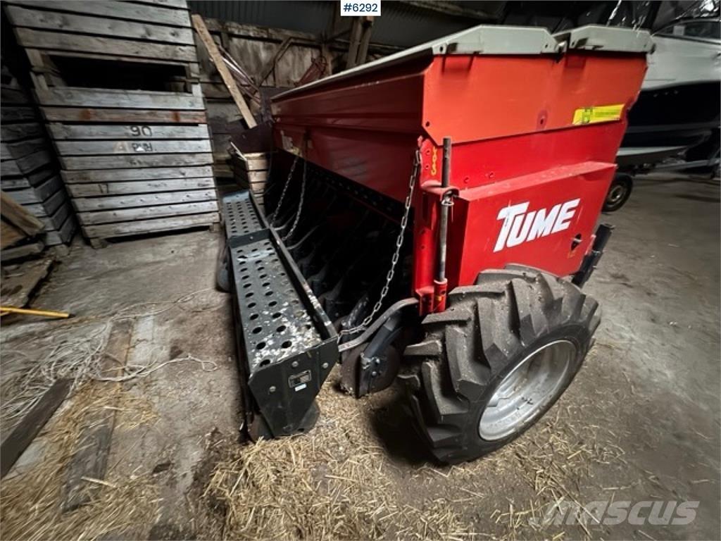Tume KL 2500 Sejalnice