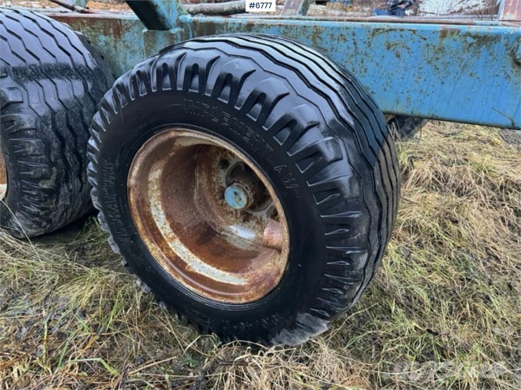 Valmet 8100 Traktorji