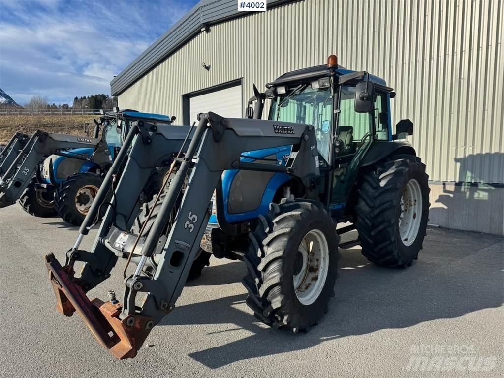 Valtra A95-4 Traktorji