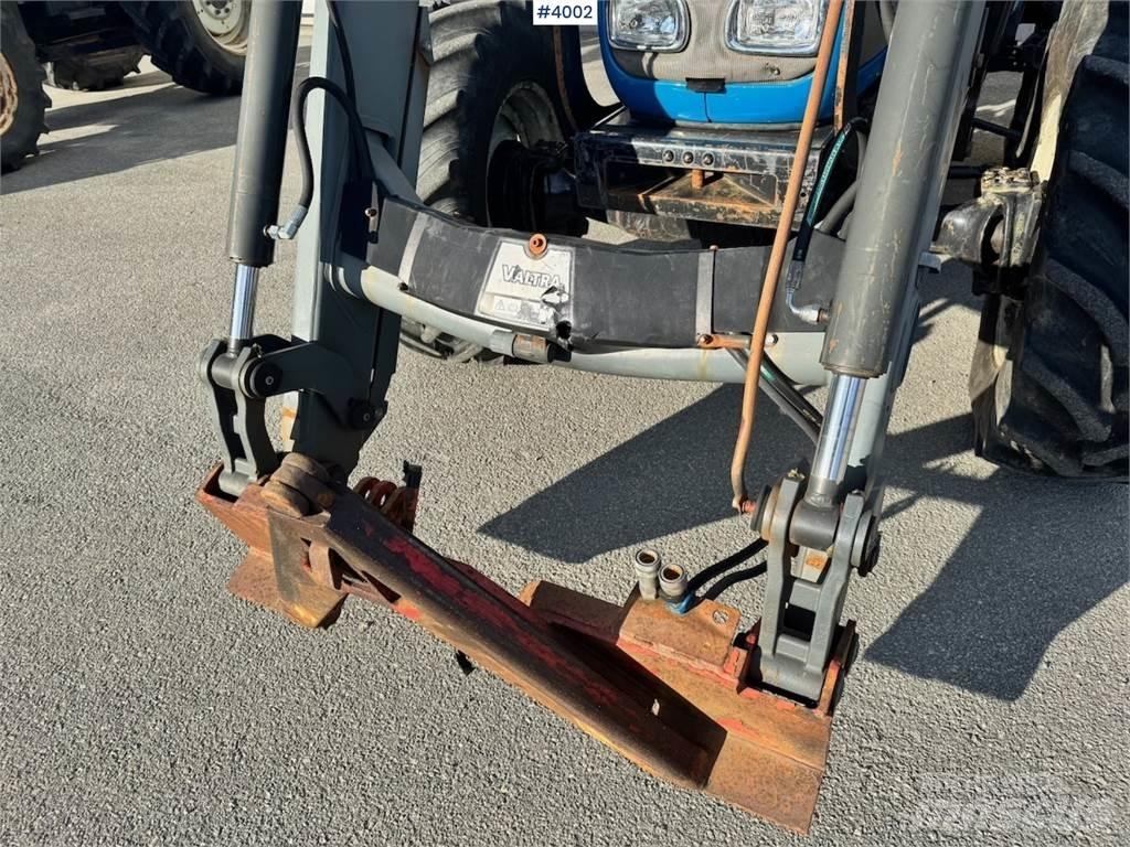 Valtra A95-4 Traktorji