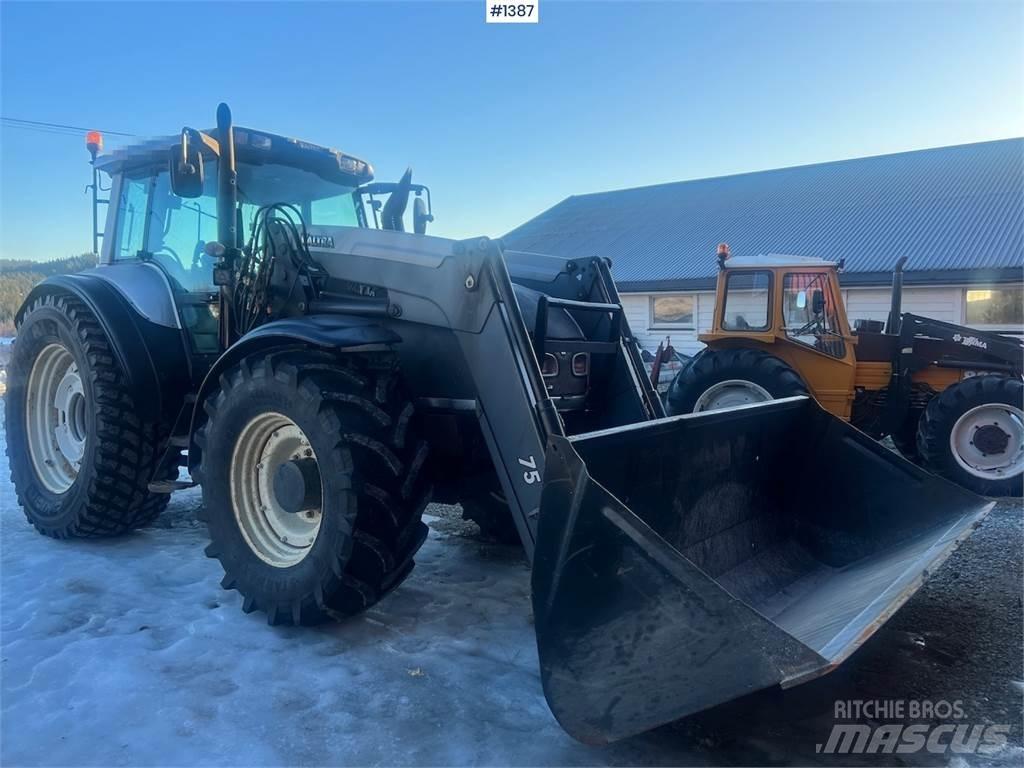 Valtra T190 Traktorji