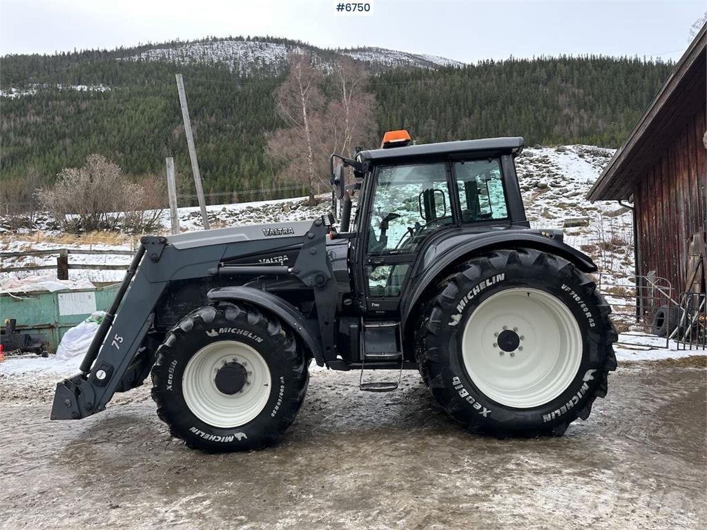 Valtra T190 Traktorji