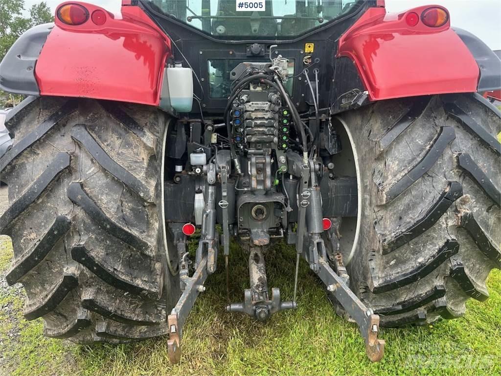 Valtra T213 Traktorji