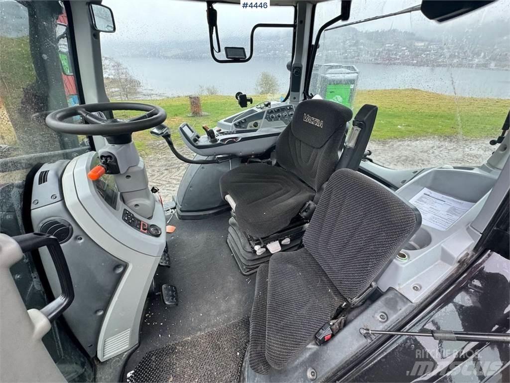 Valtra T234 Traktorji