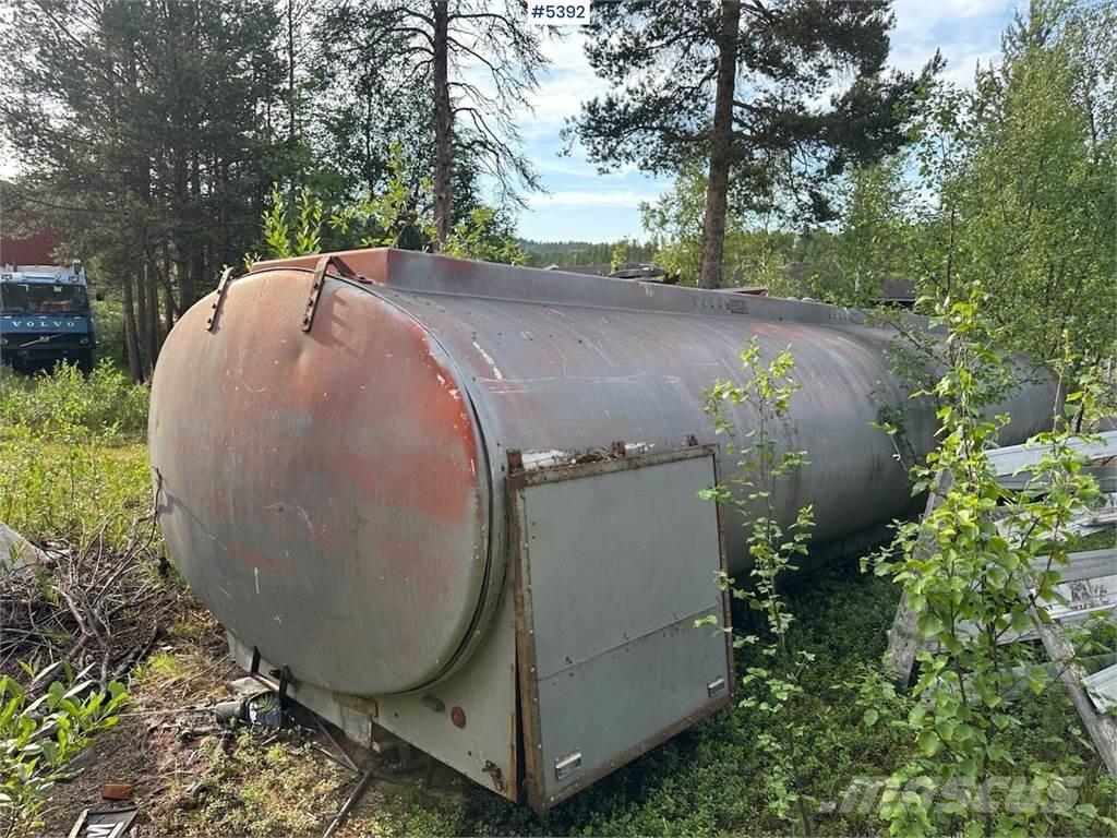  Vanntank 17m3 Vlečne škropilnice