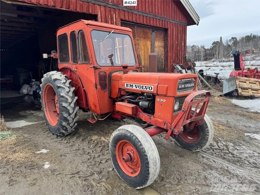 Volvo BM 430 Traktorji