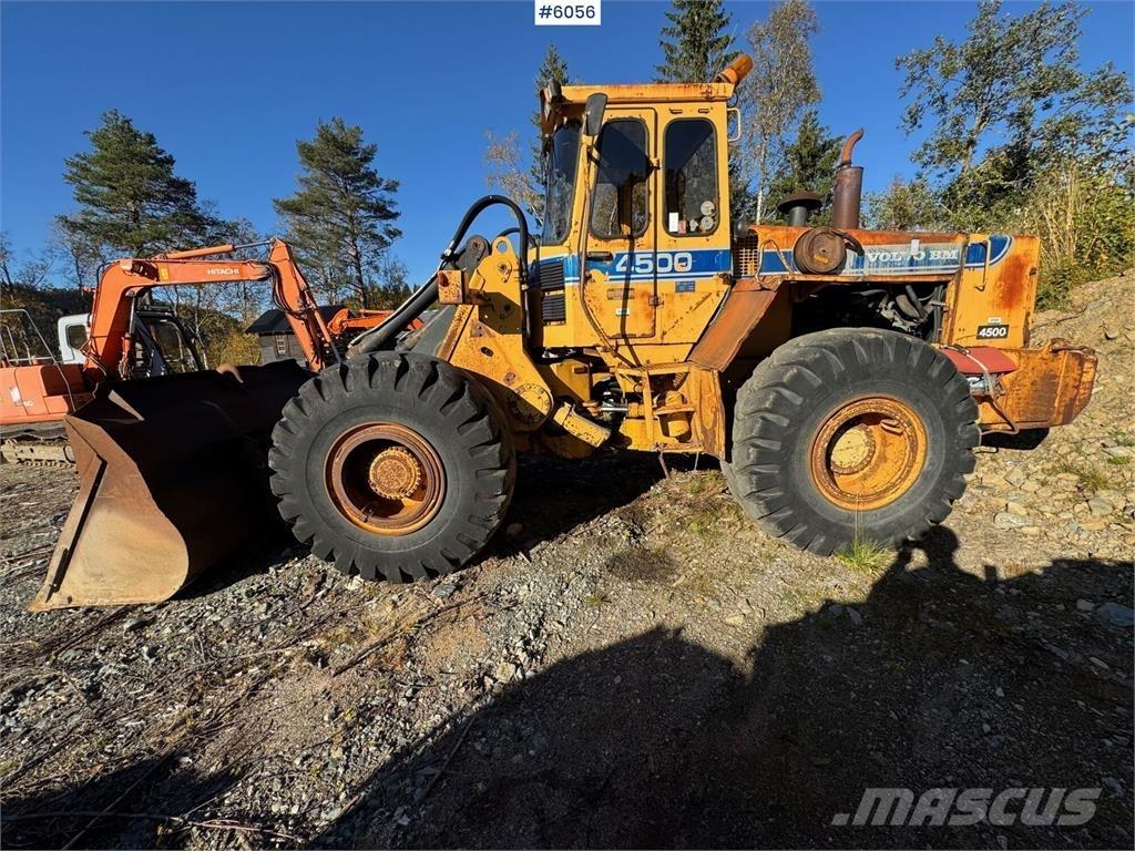Volvo BM 4500 Kolesni nakladalci