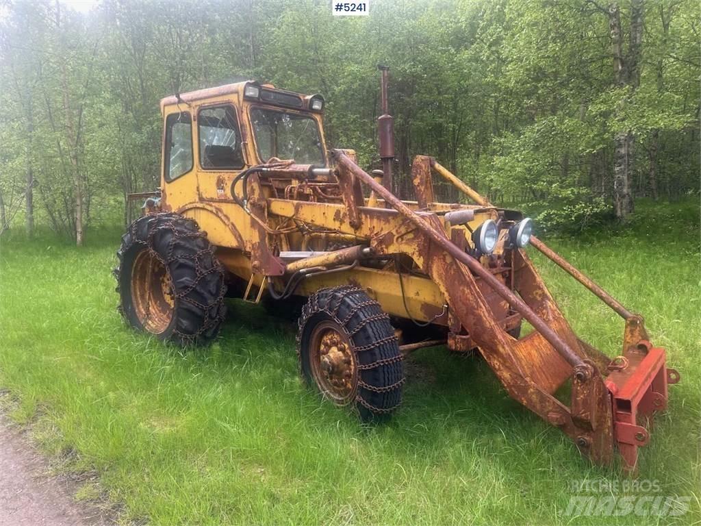 Volvo BM 612 Traktorji