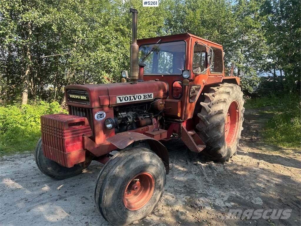 Volvo BM 800 Traktorji