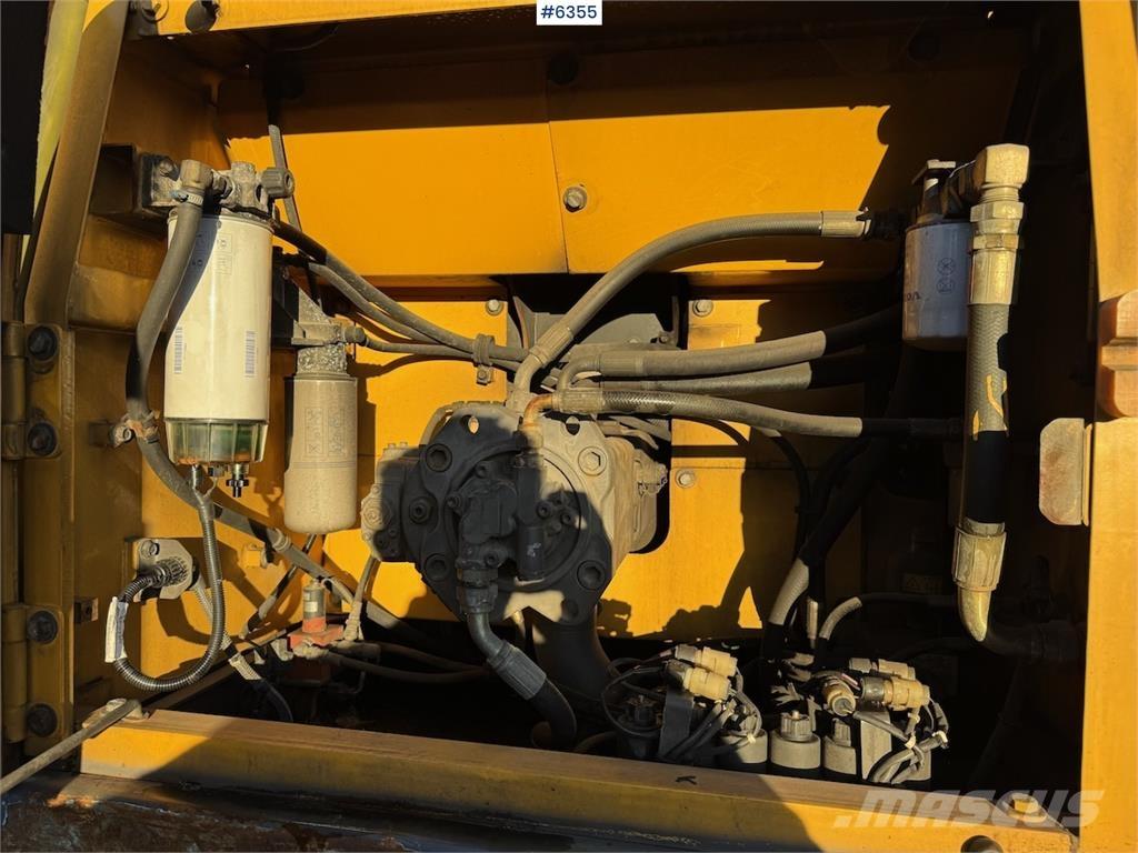 Volvo EC240BNLC Bagri goseničarji