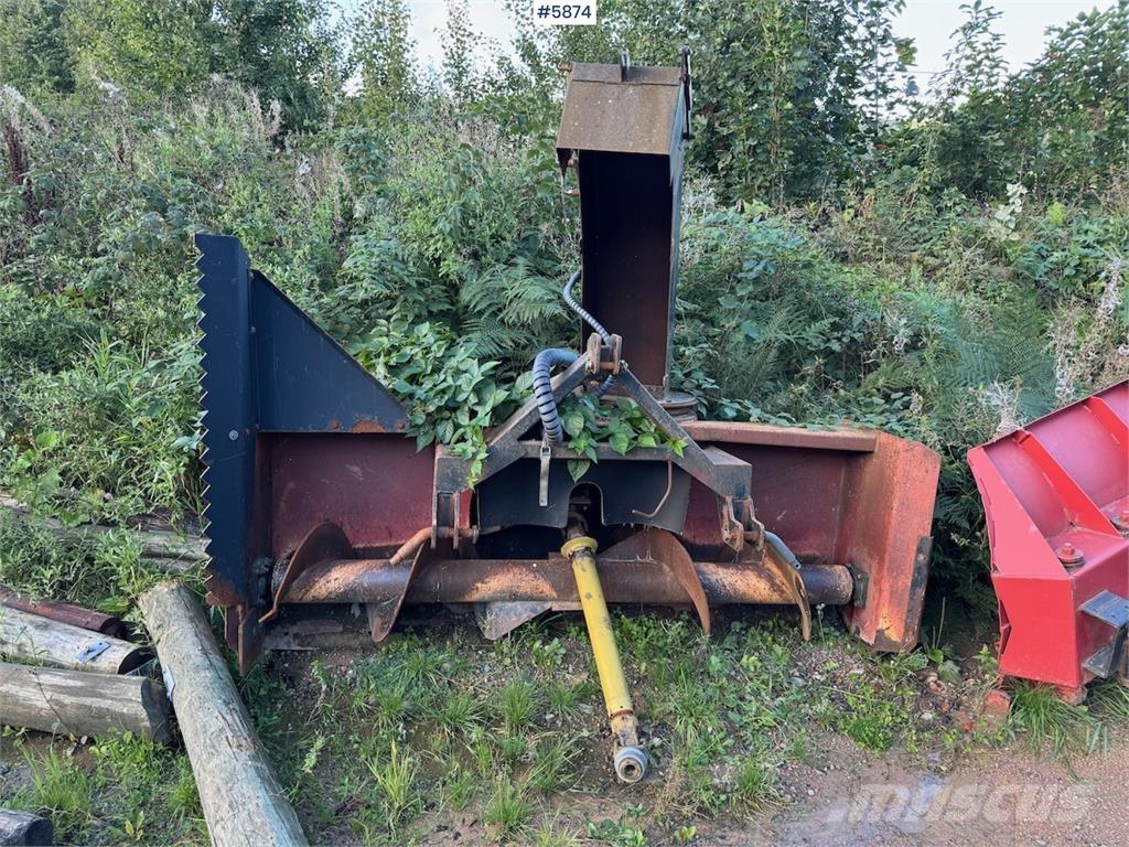  Westbjörn 2450 Snežne deske in plugi