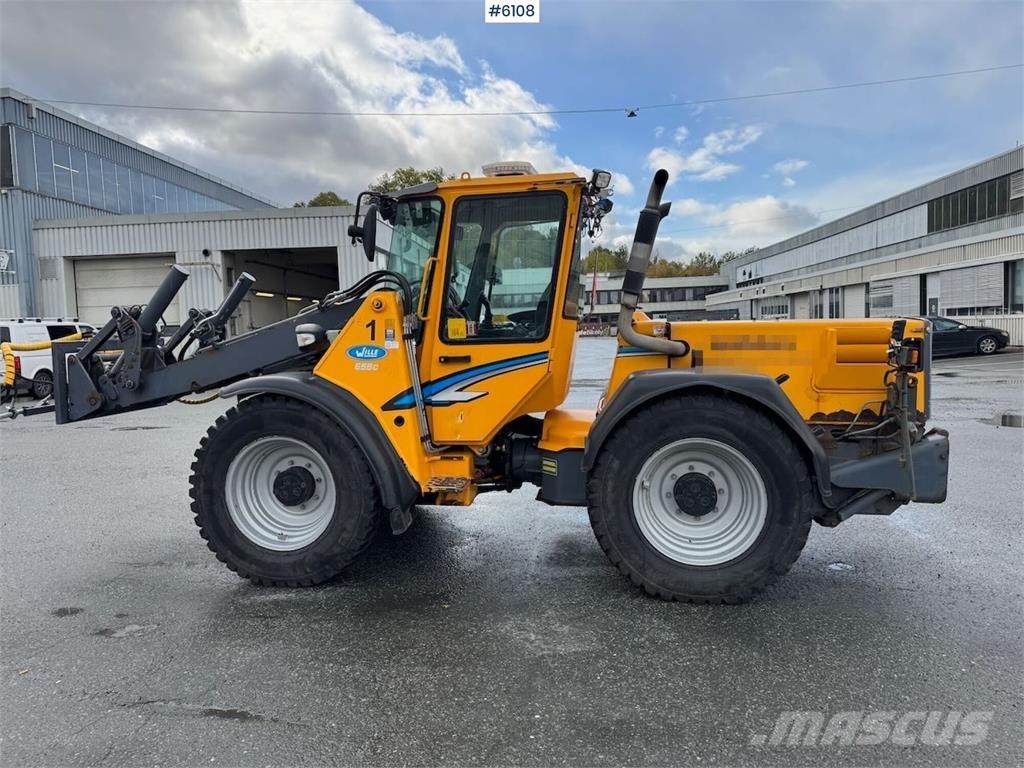 Wille 655C Kolesni nakladalci