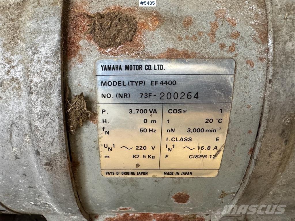 Yamaha EF 4400 Drugi deli