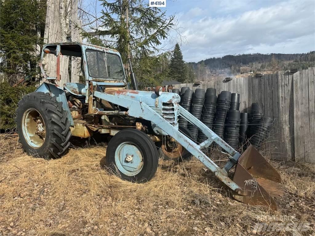 Zetor 4011 Traktorji