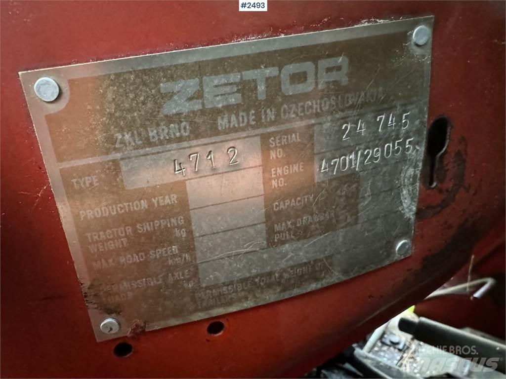 Zetor 4712 Traktorji