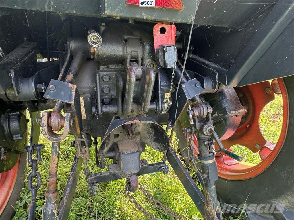 Zetor 4911 Traktorji