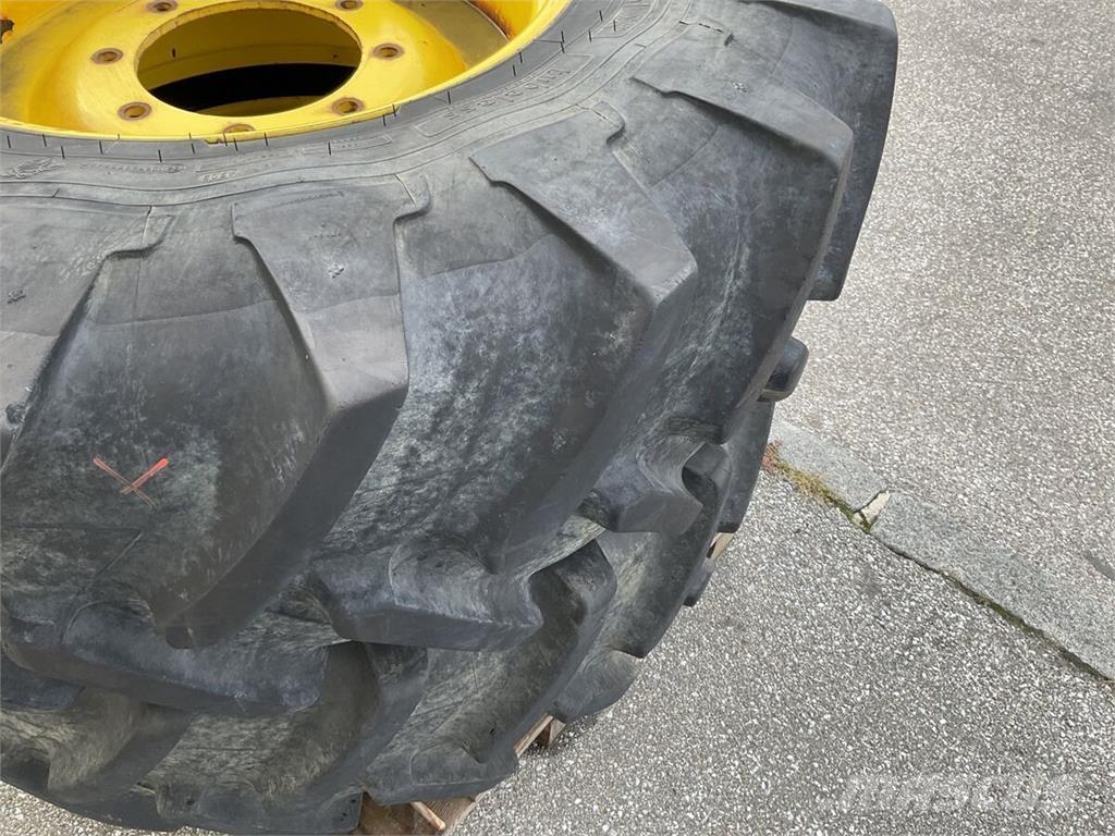  14.9R24 - 380/80R38 Gume, kolesa in platišča
