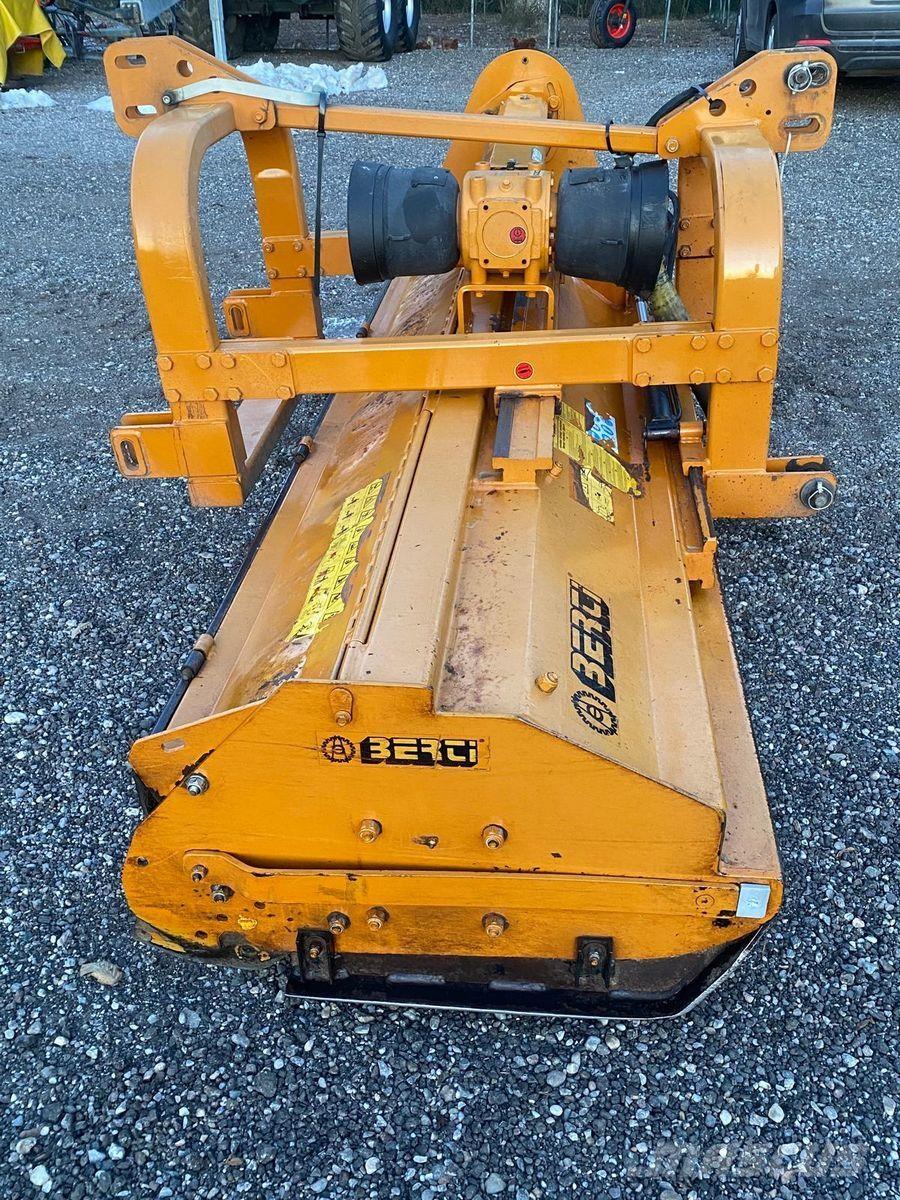 Berti Dual 285 Kosilnice za pašnike