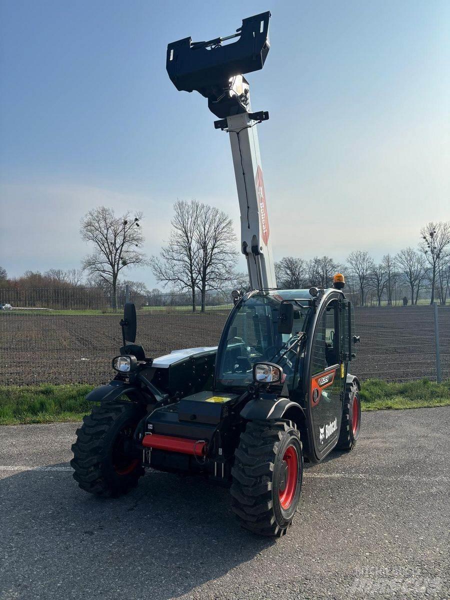 Bobcat TL25.60 Teleskopski viličarji