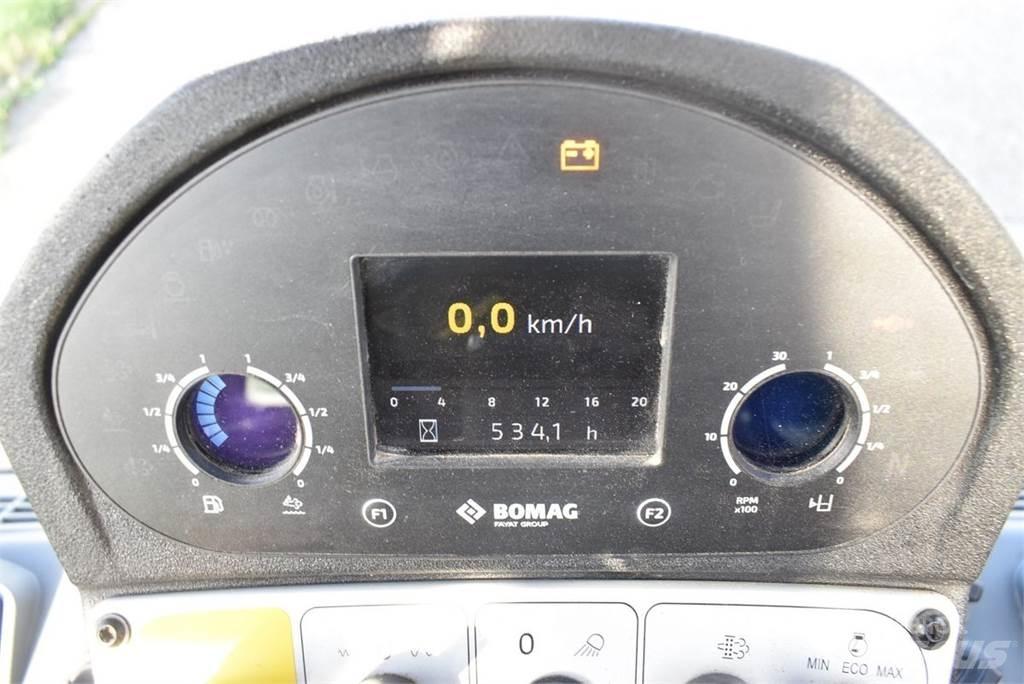 Bomag BW177D-5 Drugi valjarji