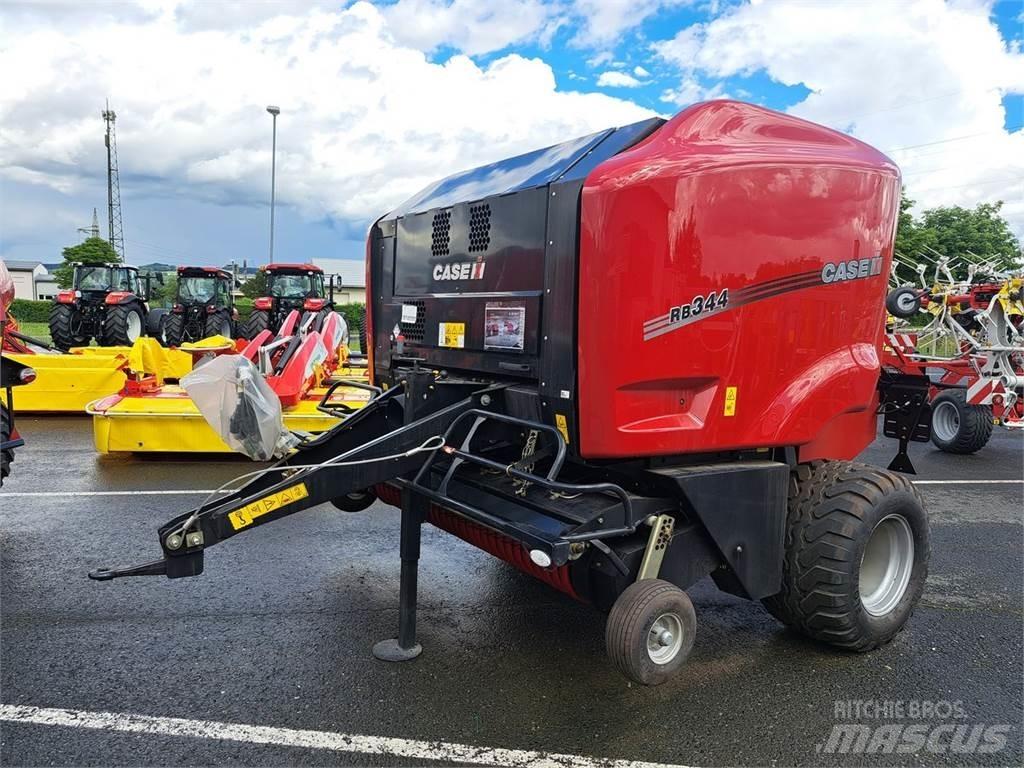 Case IH RB 344 Balirke (okrogle bale)