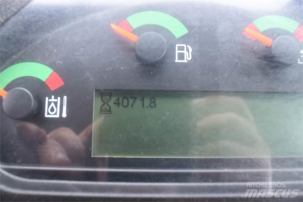CAT 907M Kolesni nakladalci