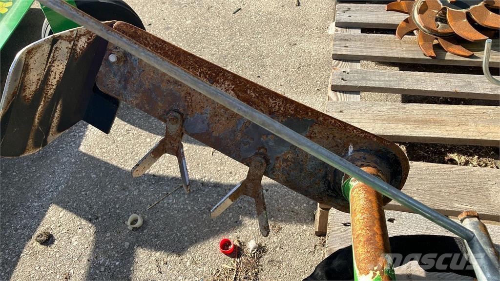  CFS Vinox links Ostala vinogradniška oprema