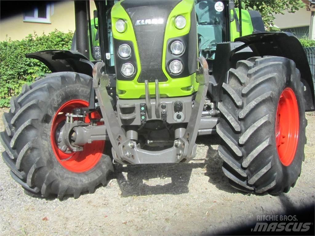 CLAAS Arion 440 Traktorji