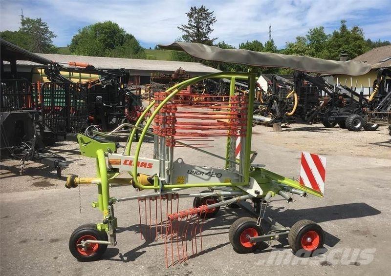 CLAAS Liner 420 Zgrabljalniki