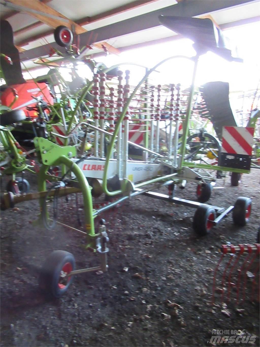 CLAAS Liner 450 Zgrabljalniki