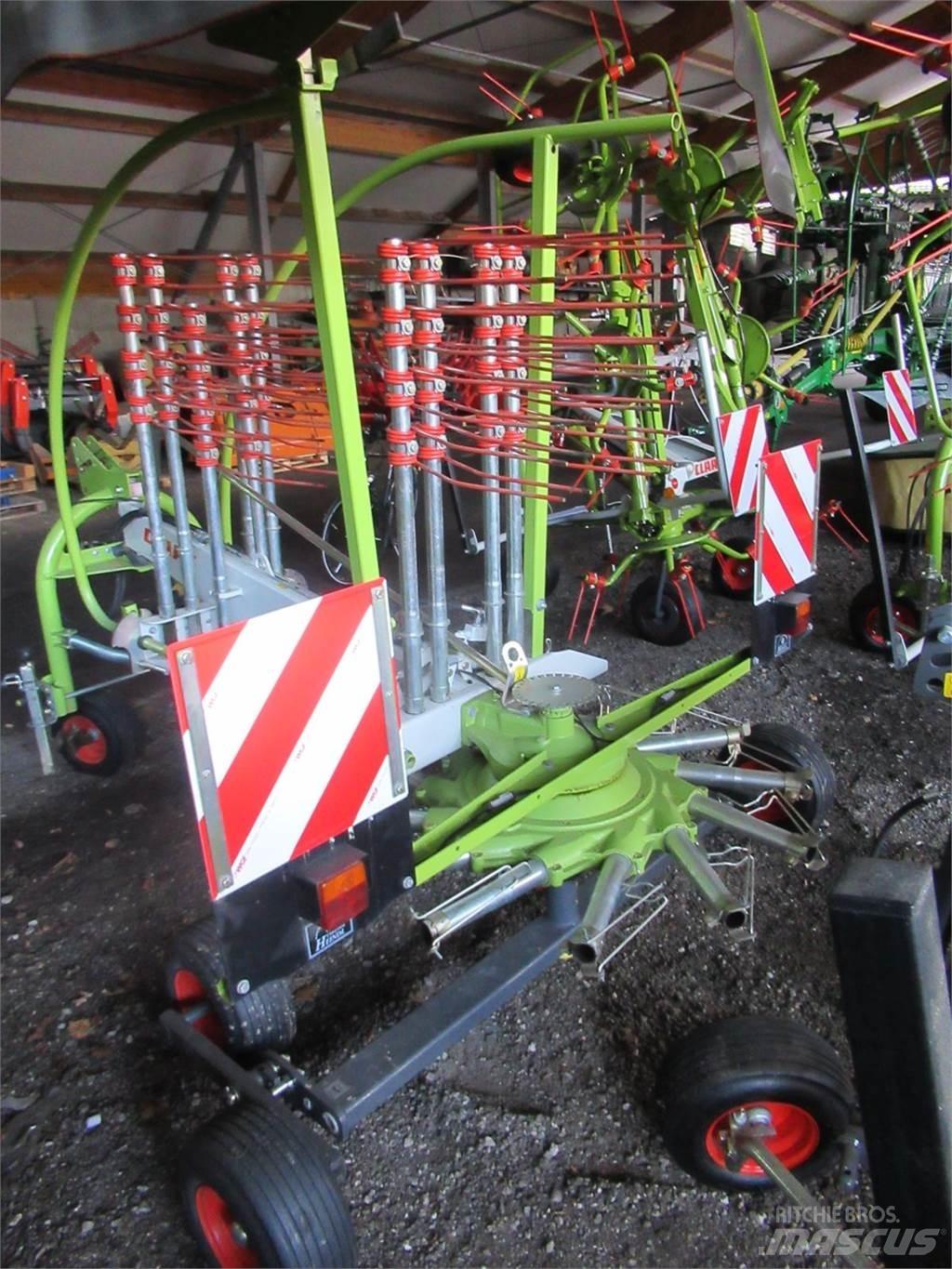 CLAAS Liner 450 Zgrabljalniki