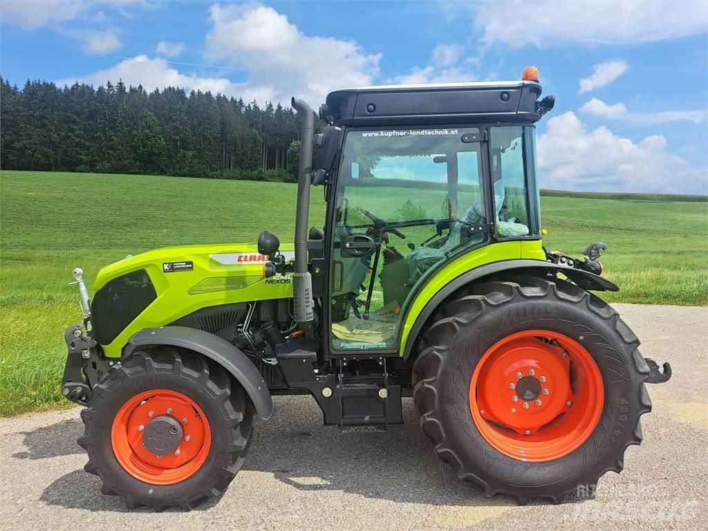 CLAAS Nexos 240 XL Traktorji