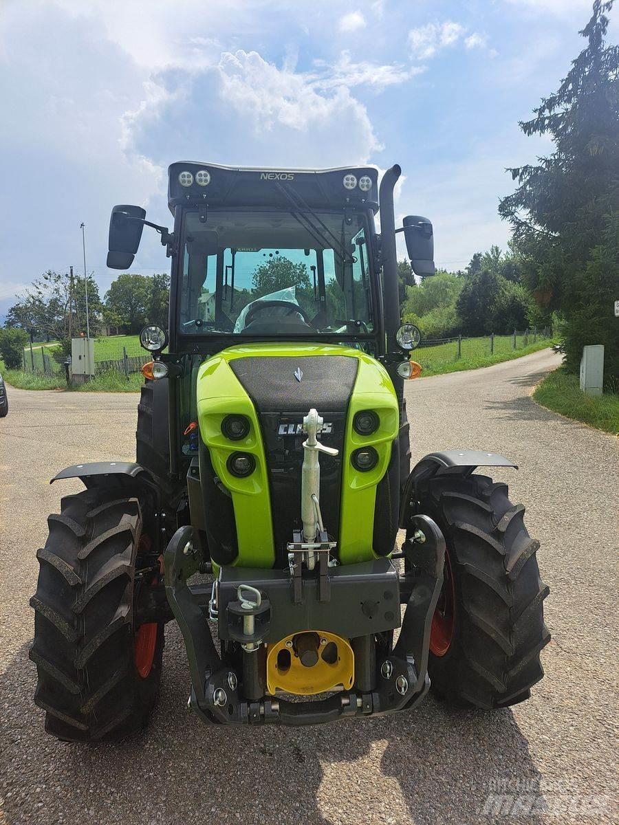 CLAAS Nexos 240 XL Traktorji
