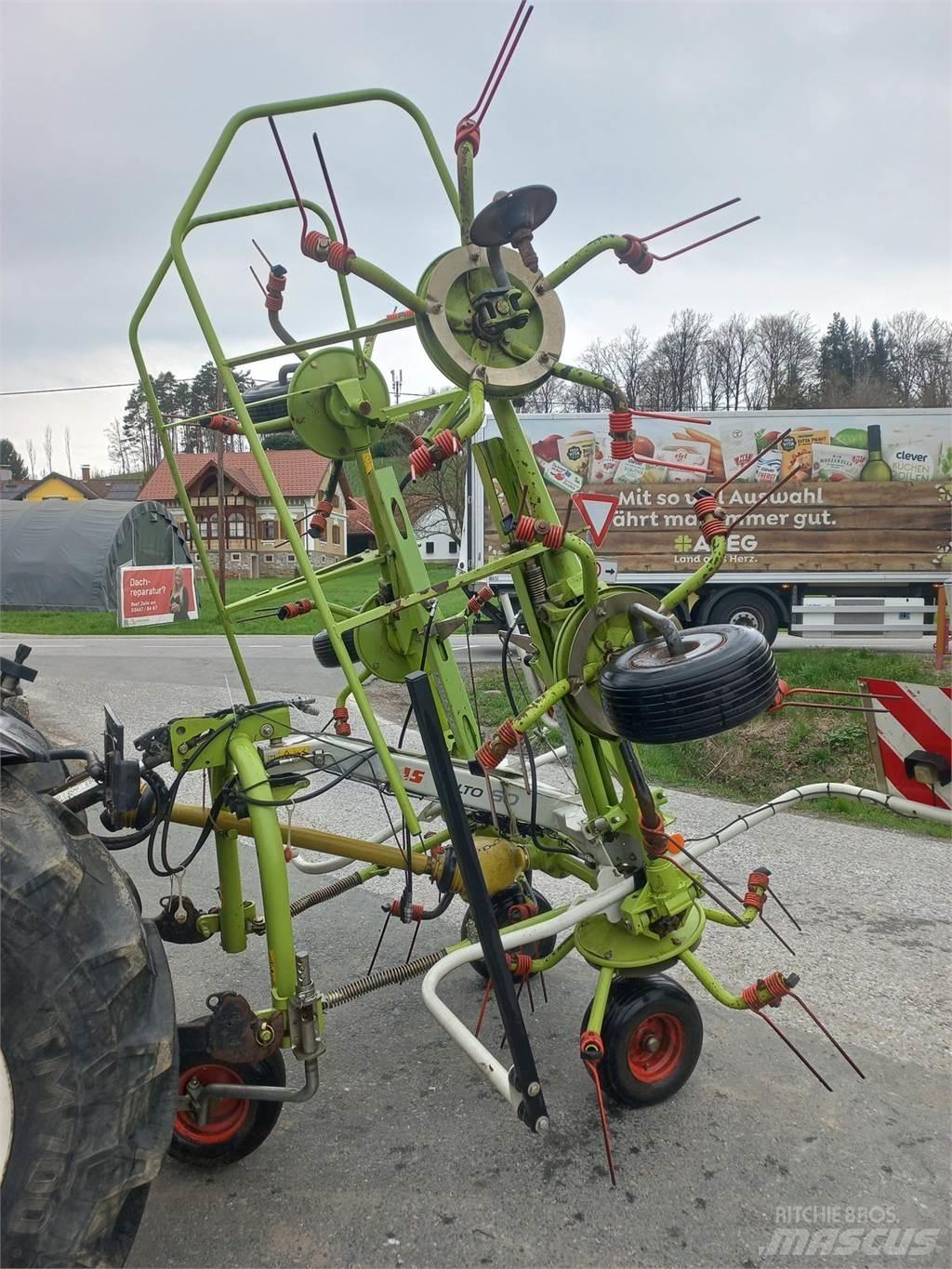 CLAAS Volto 600 Obračalniki in zgrabljalniki