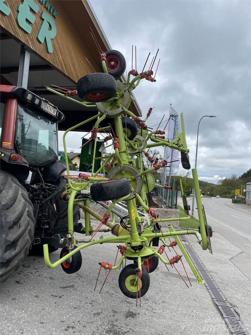 CLAAS VOLTO 77 Obračalniki in zgrabljalniki