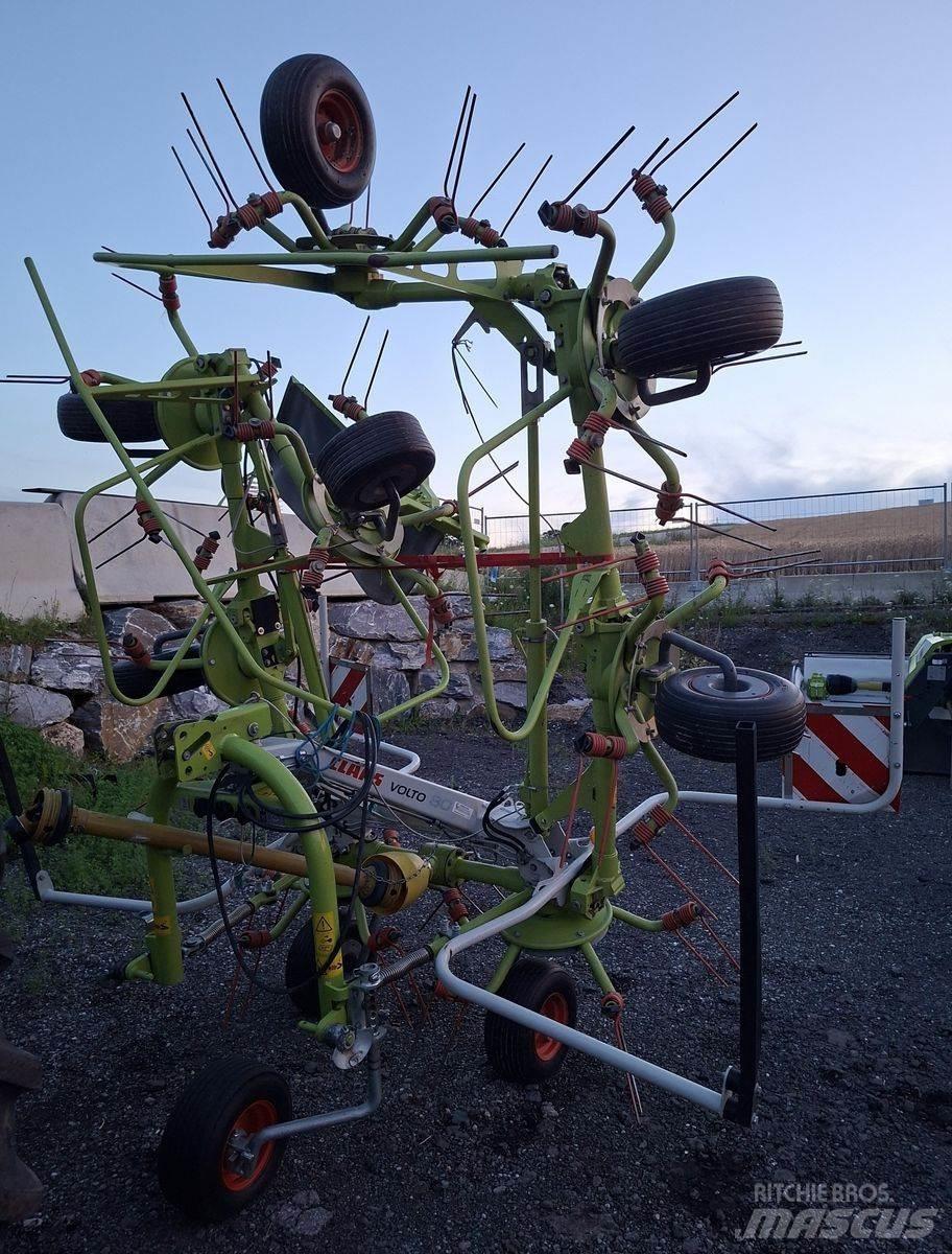 CLAAS Volto 80 Obračalniki in zgrabljalniki