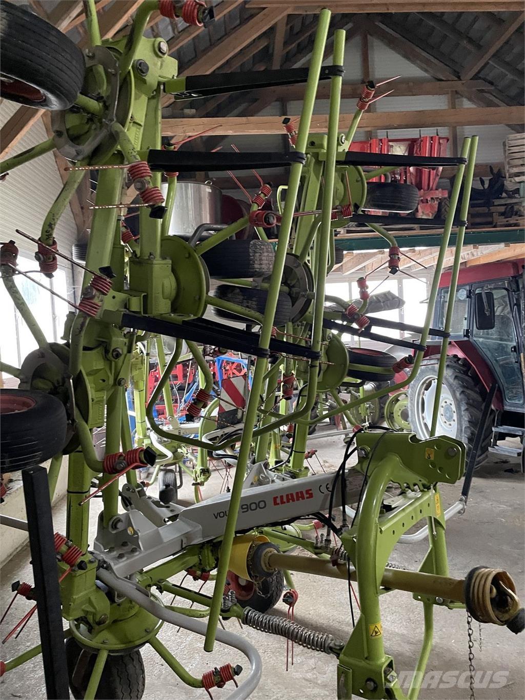 CLAAS Volto 900 Obračalniki in zgrabljalniki