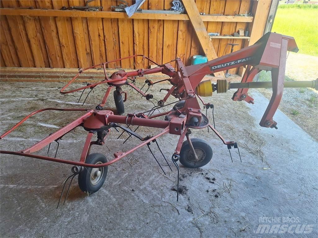 Deutz-Fahr  Obračalniki in zgrabljalniki