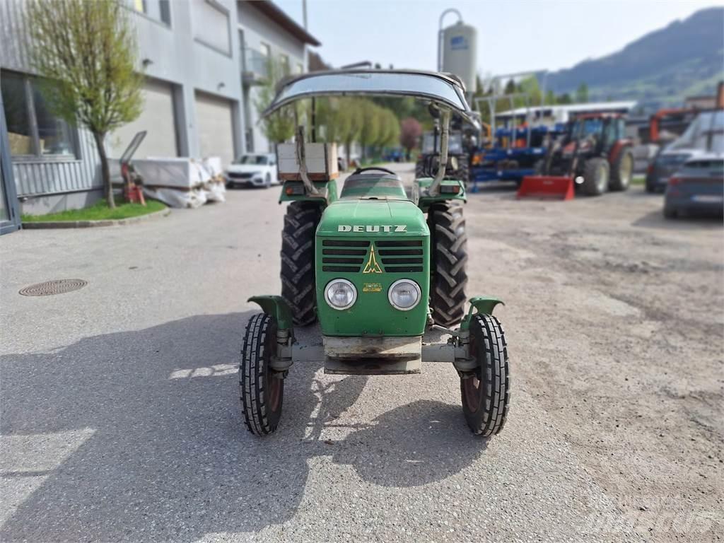 Deutz-Fahr 3006 Traktorji