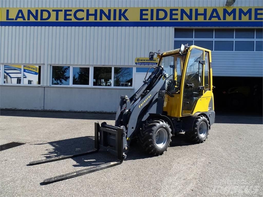 Eurotrac W11 C Čelni nakladalci in kopači