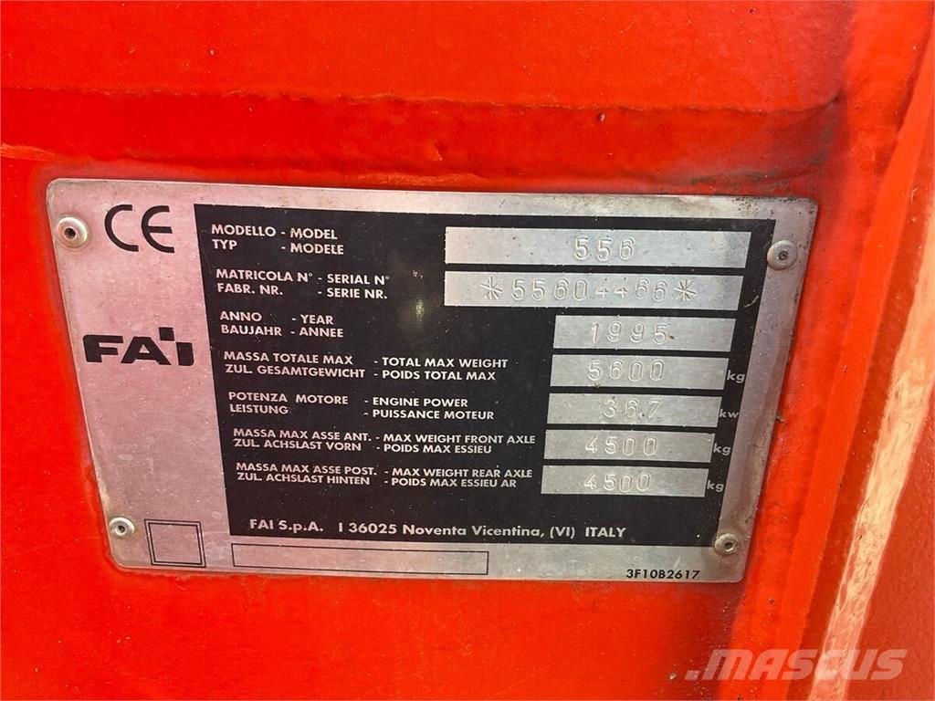 Fai 556 Čelni nakladalci in kopači