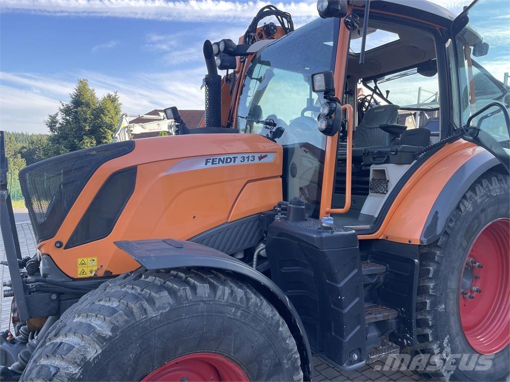 Fendt 313 Vario Traktorji