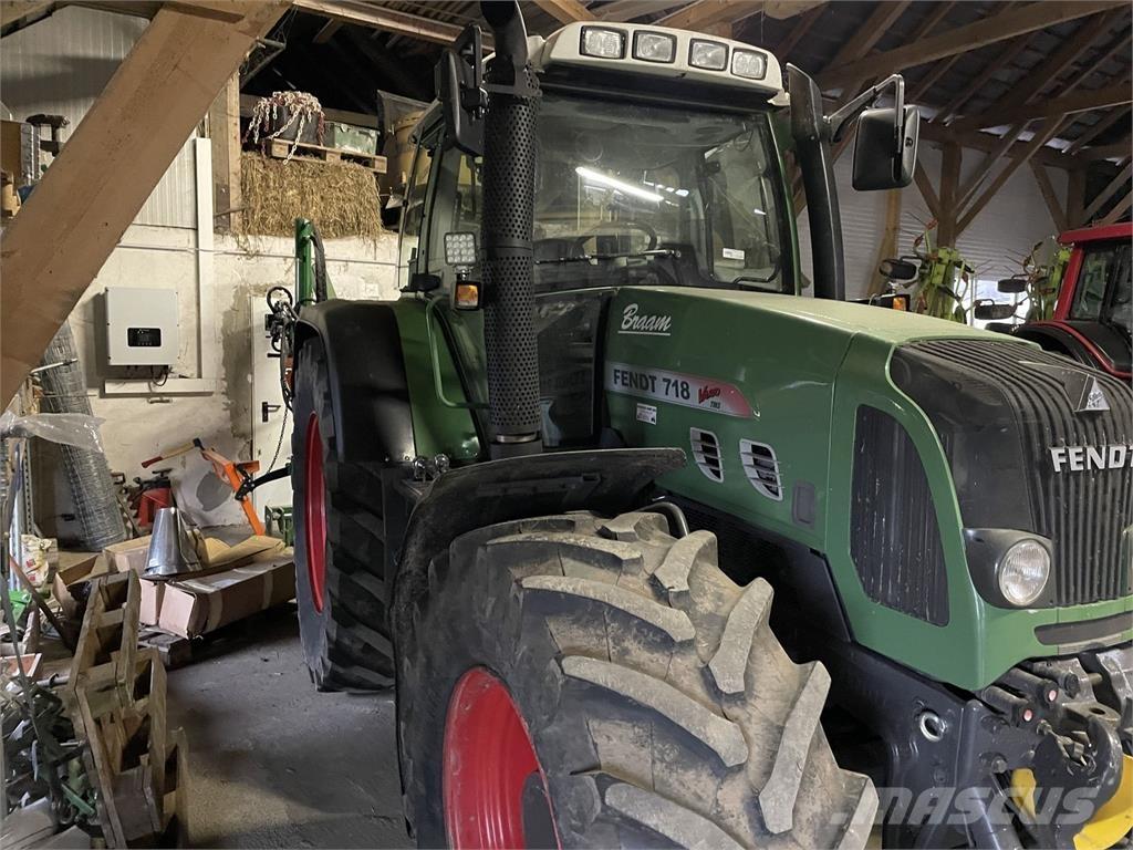 Fendt 718 Vario Traktorji