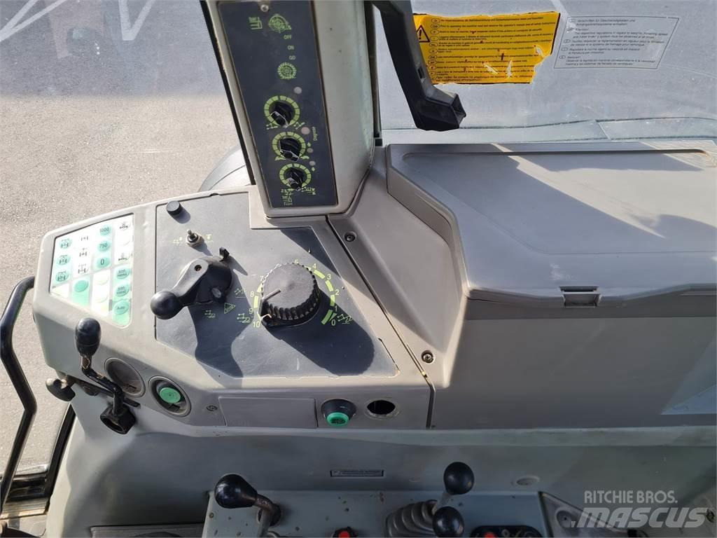 Fendt Favorit 818 Traktorji