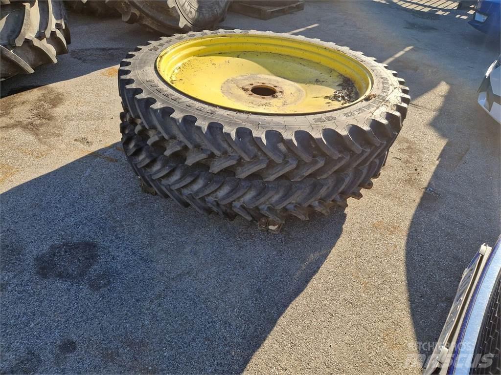 Firestone 230/95R44 Gume, kolesa in platišča