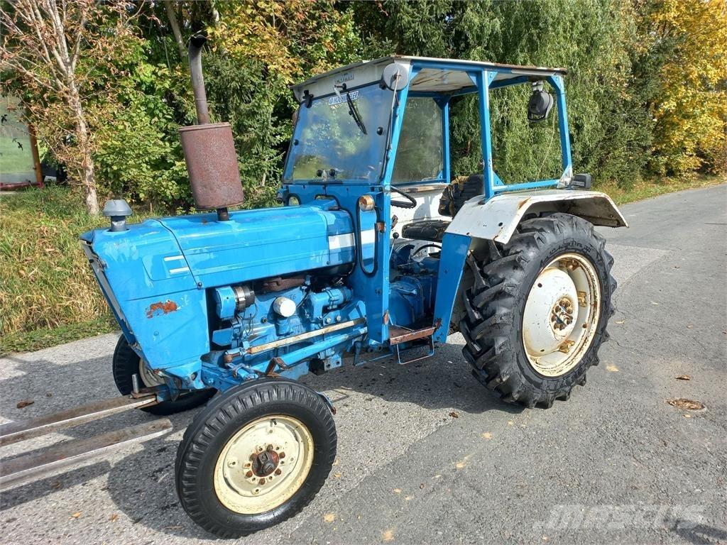 Ford 2600 Traktorji