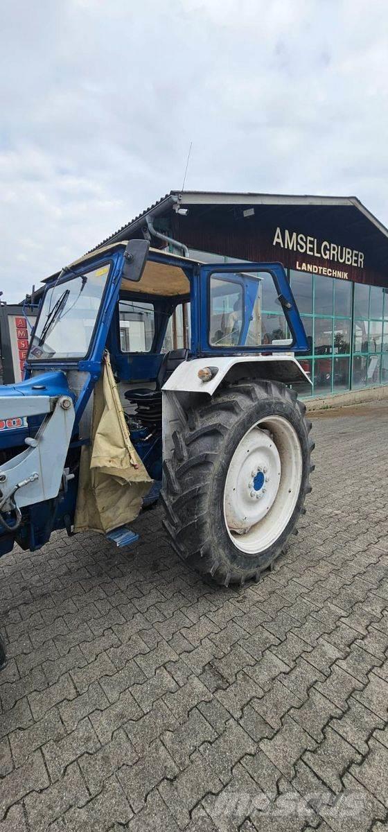 Ford 4000 Traktorji