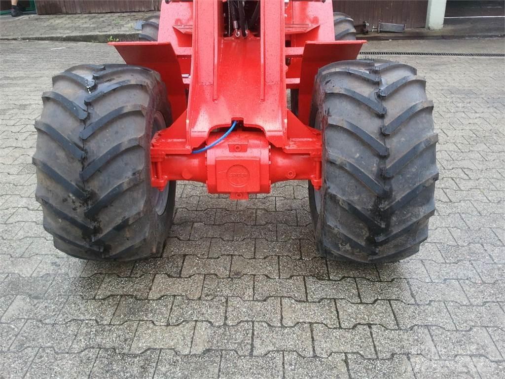 Fuchs F 1244 Čelni nakladalci in kopači