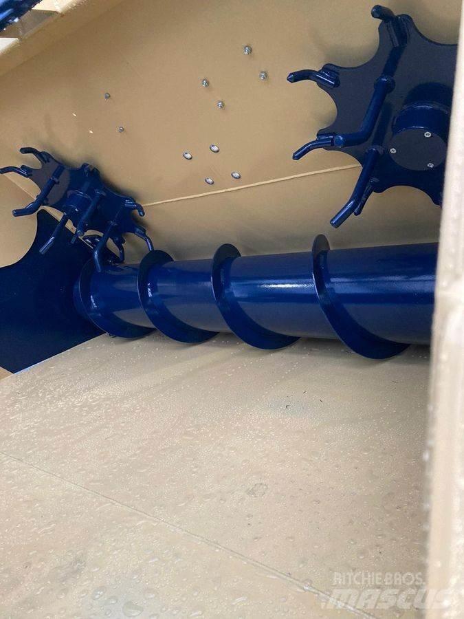  Futterverteiler 160 Drugi kmetijski stroji